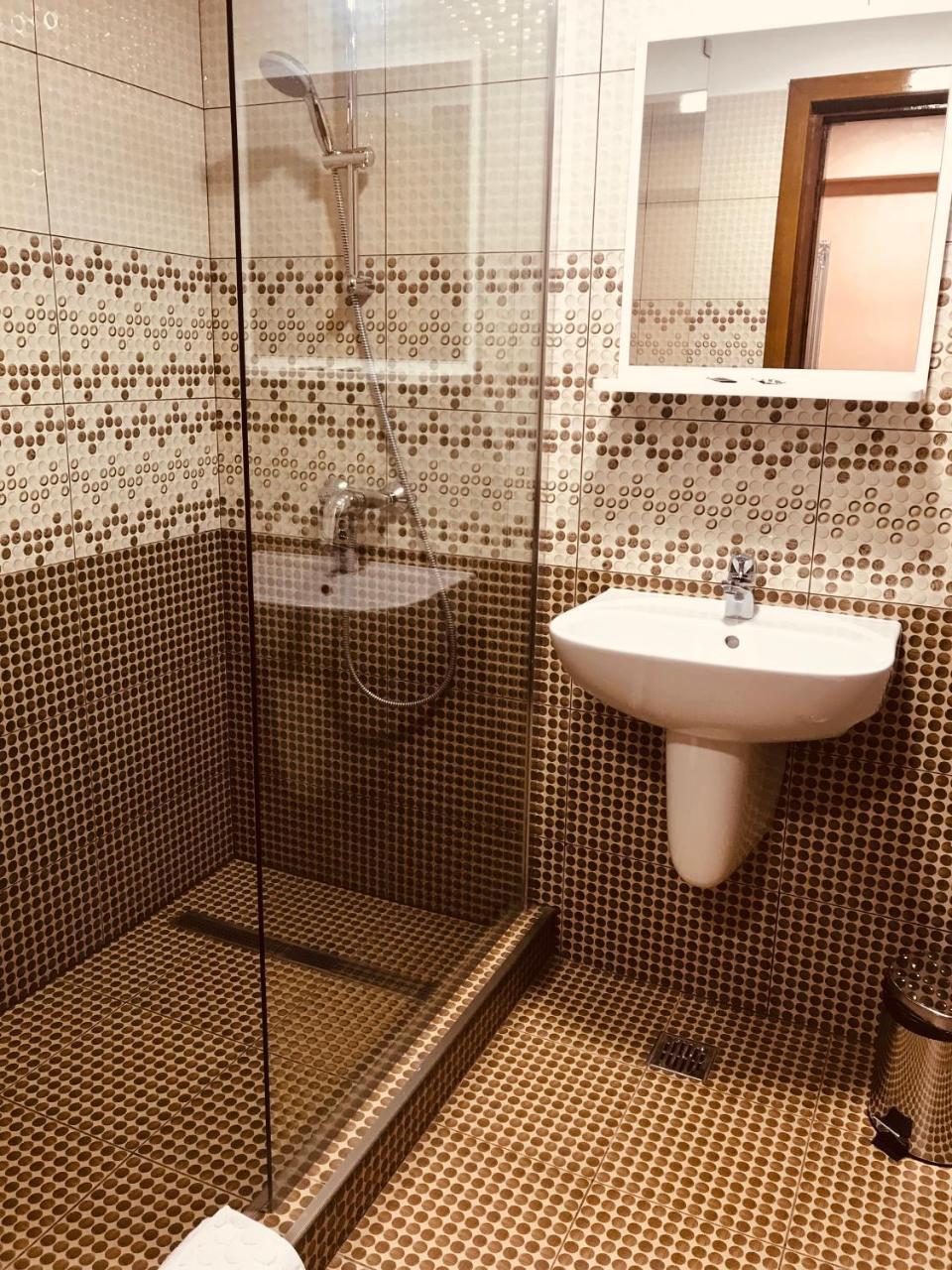 Pensiunea Passion Bukarest Kültér fotó