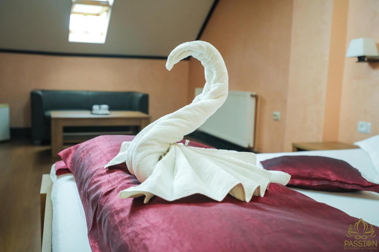 Pensiunea Passion Bukarest Kültér fotó