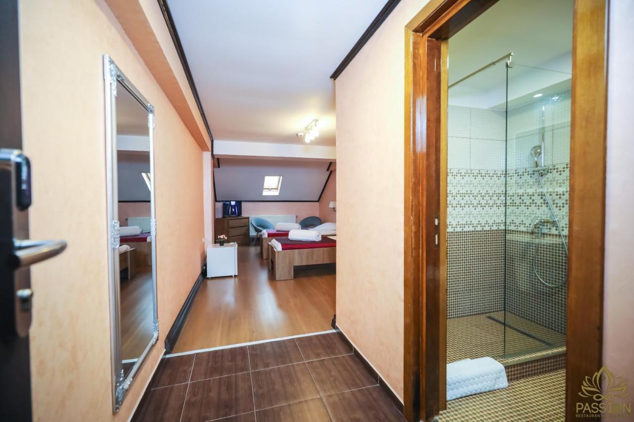 Pensiunea Passion Bukarest Kültér fotó